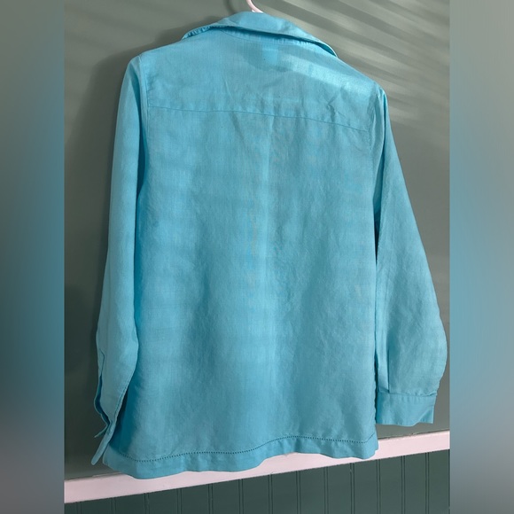 David n Petites Light blue womens button down - Picture 2 of 5